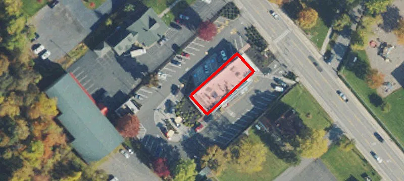 370 Main St
