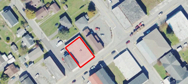 437 Main St
