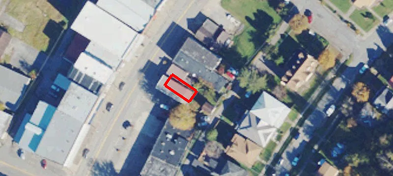 611 Elk St