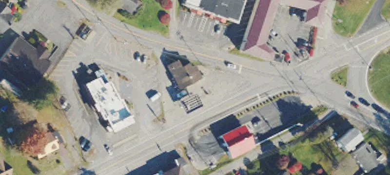 1501 Locust Ave