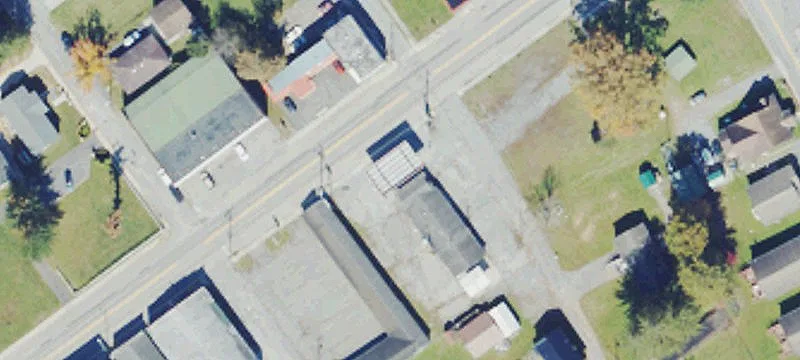 590 Main St