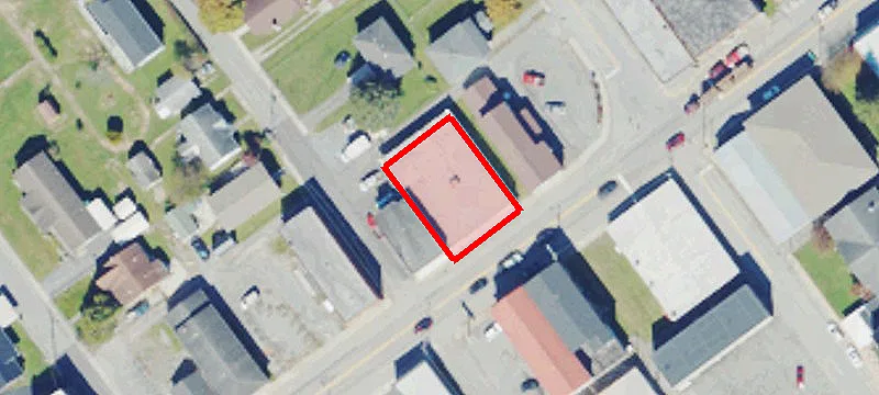 437 Main St