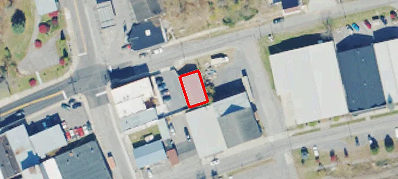 132 Main E St
