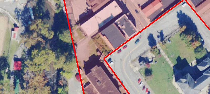 Main St
