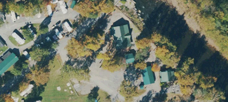 11 Pacific Yurt Rd