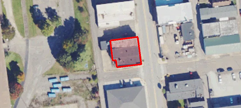 703 Main St