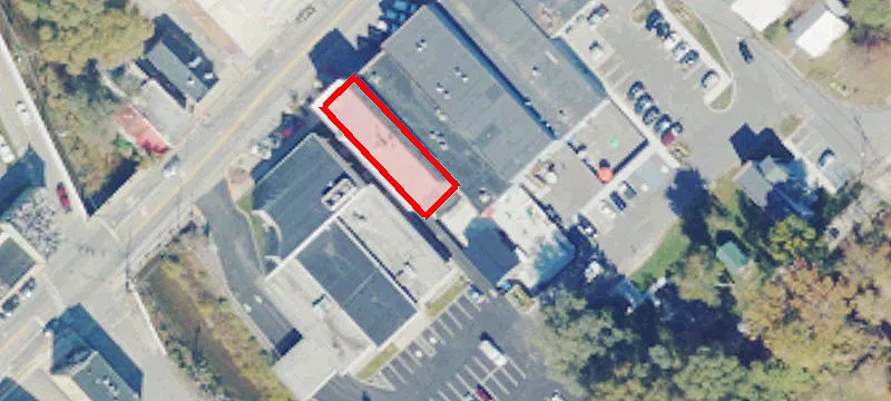 698 Main E St