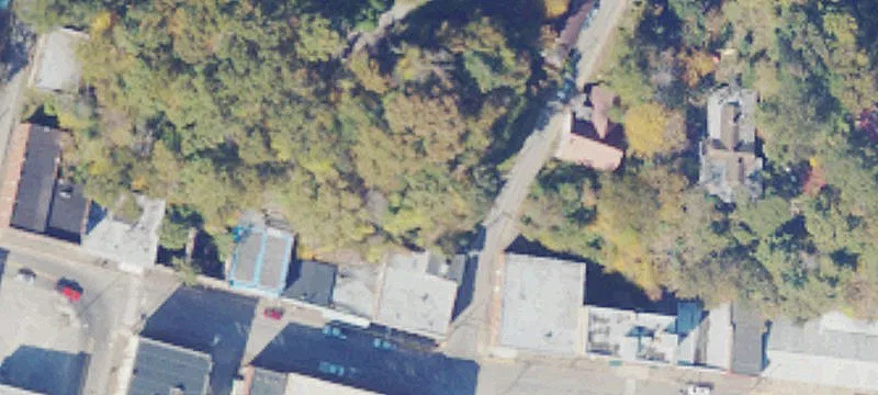 223 Main St