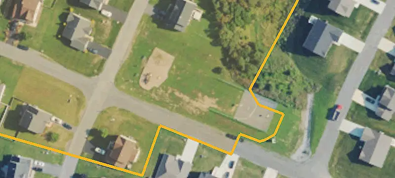 Pierce Arrow Way