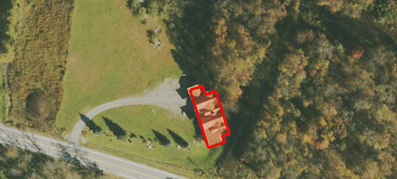 37903 Seneca Trl