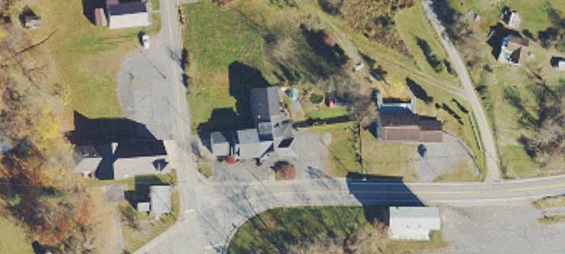 17 Simpson Rd