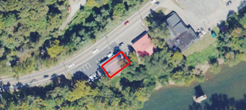 690 Main Ave
