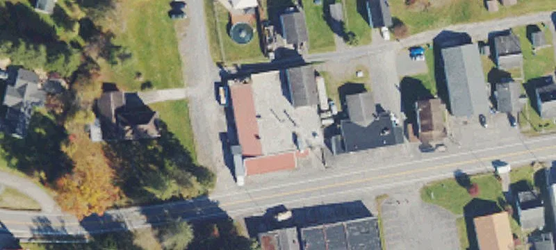 1917 Locust Ave