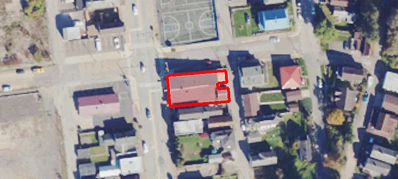 570 Main St