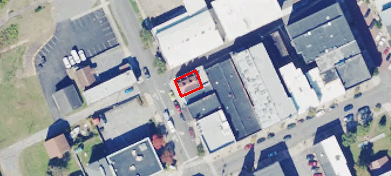 217 2nd Ave