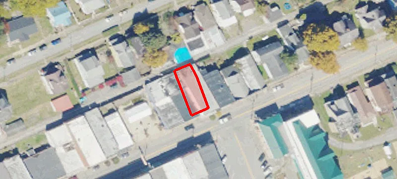 39 Main St