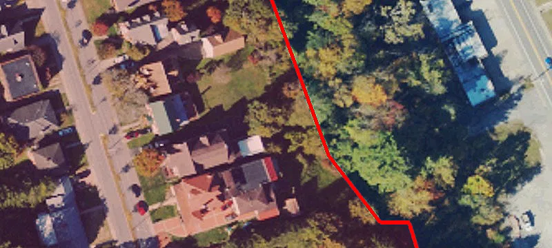 523 Woodlawn Ave
