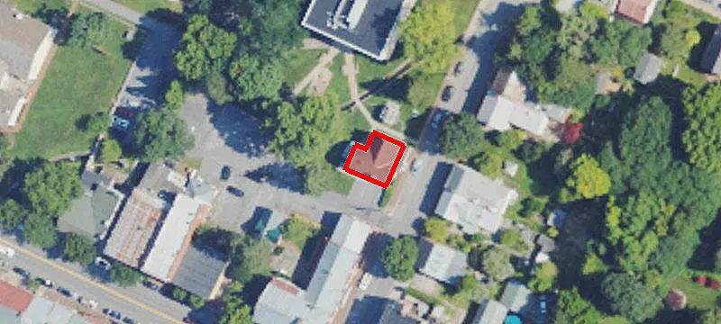 120 Princess St