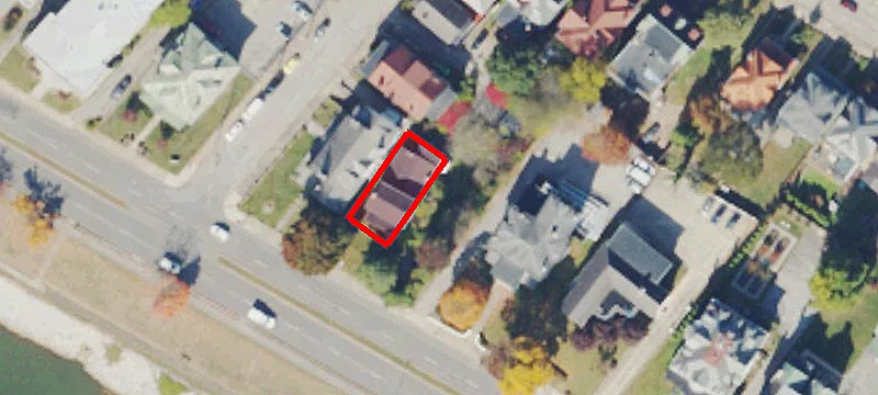 1506 Kanawha E Blvd