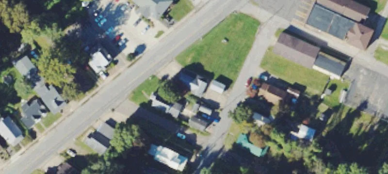 2902 Dudley Ave