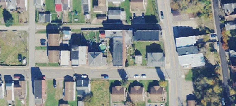 69 6th St