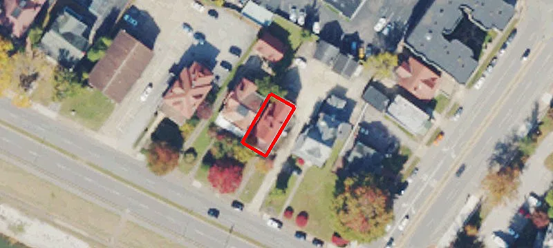 1632 Kanawha E Blvd