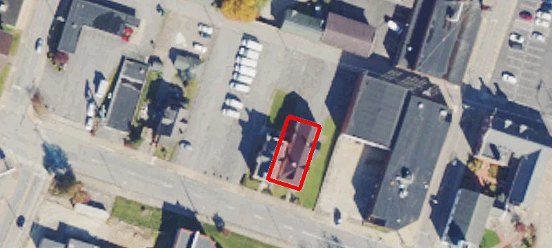 520 Main St
