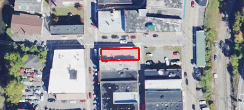 221 Howard Ave