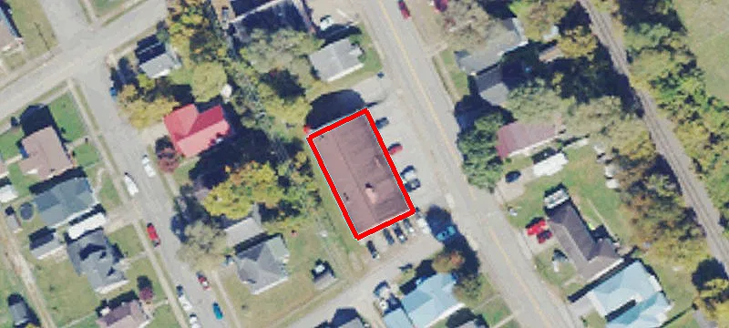 808 Main Ave