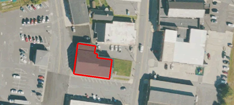 37 Main St