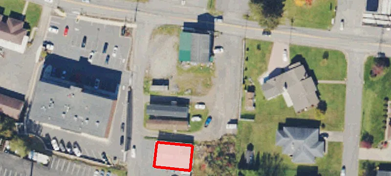 3329 University Ave