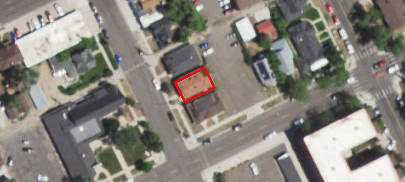 1907 House Ave