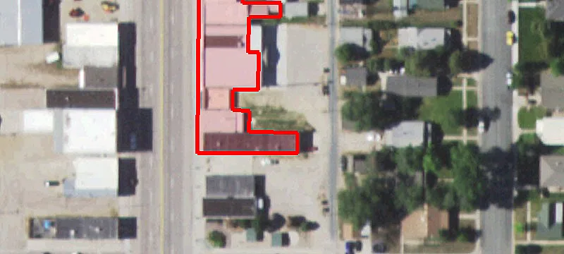 221 Main St