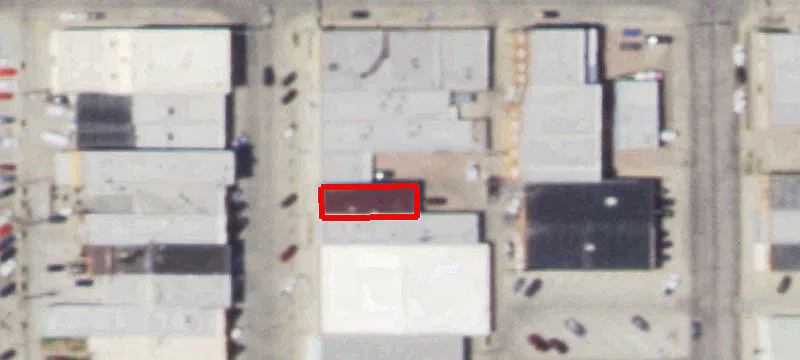 1927 Main St