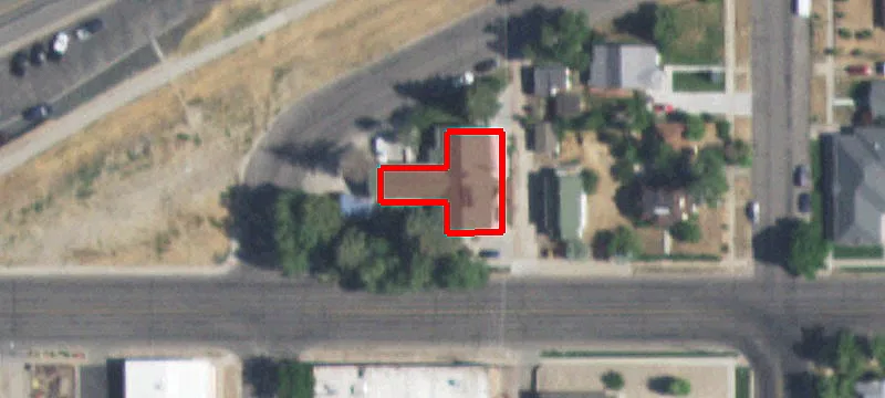 909 Collins Dr