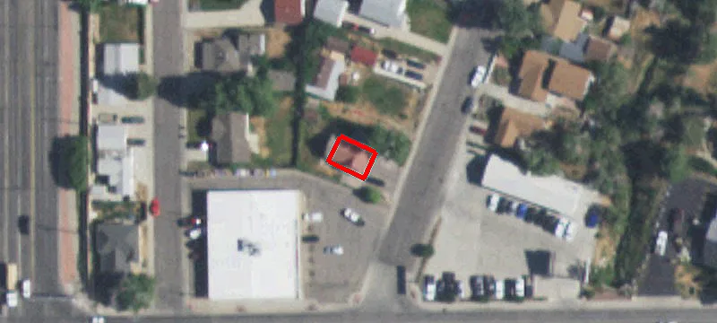 152 University Ct