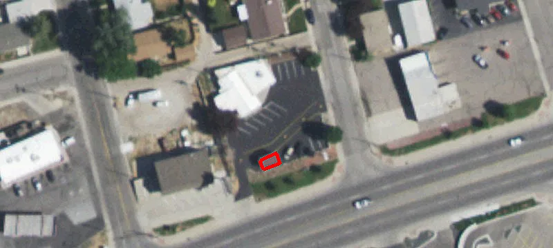 2300 Cy Ave