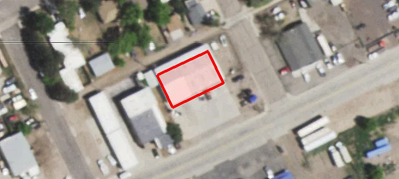 520 1st St