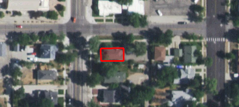 905 Ctr St