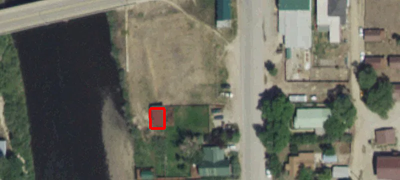106 Riv St