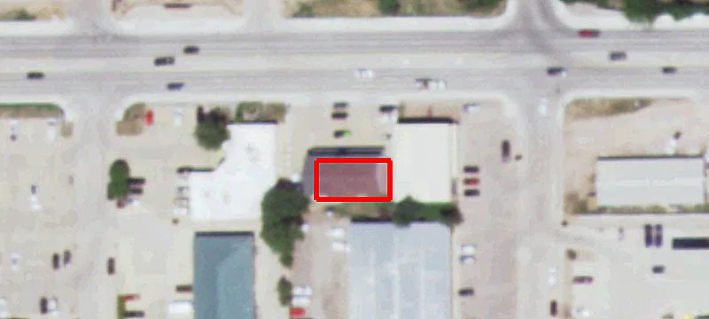 105 Lakeway Rd