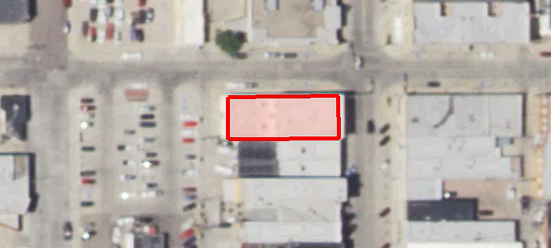 1940 Main St
