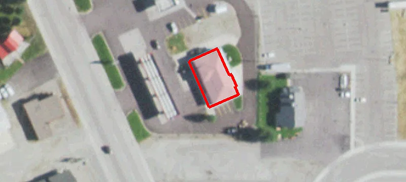 128 Main St