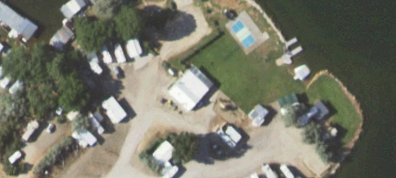24725 Lakeshore Dr