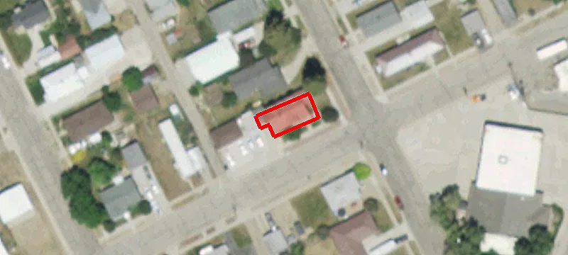 401 Onyx St