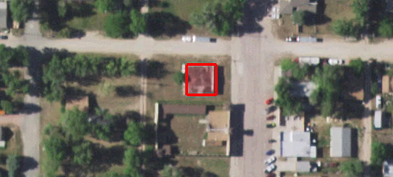 120 Laramie Ave
