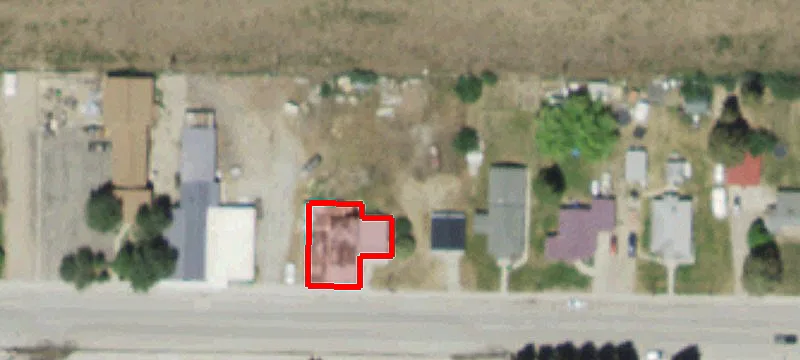 320 Main St