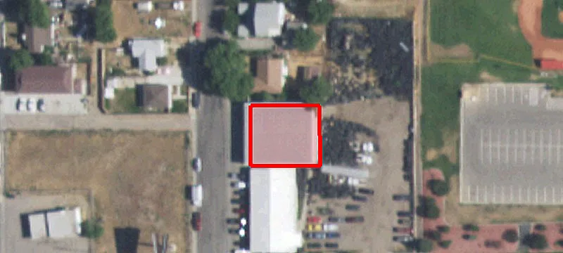 709 Elma St
