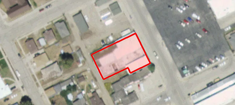609 Pne Ave