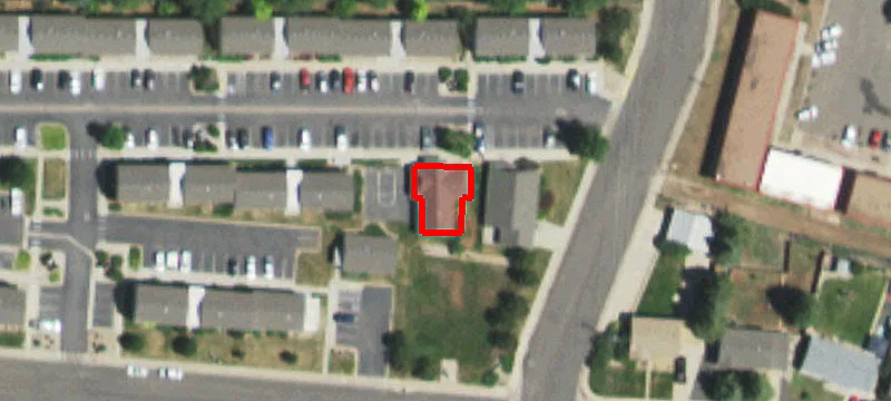 633 Mitchell St